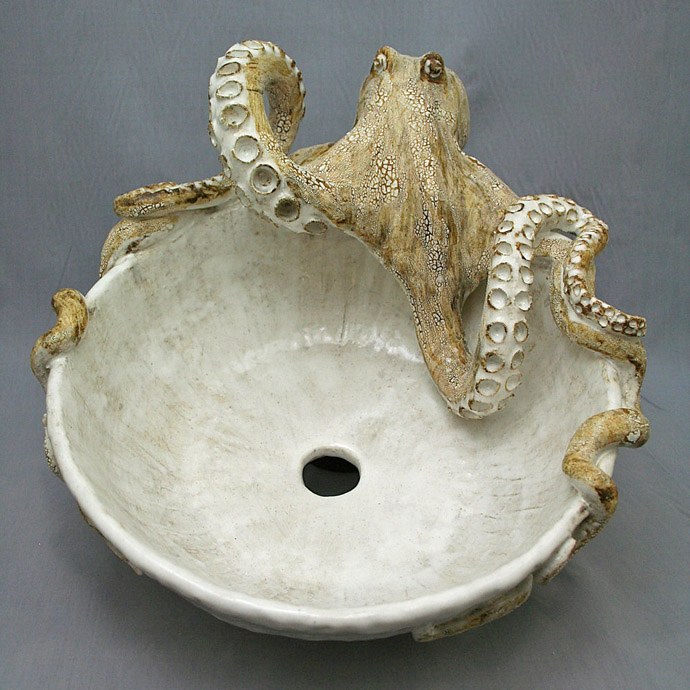 Shayne Greco's Invert-Inspired Ceramic Art