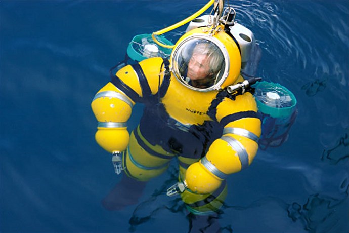 Underwater cinematographer Mike deGruy posthumously honored